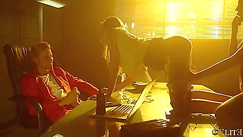 A Perverse Pressure Stroke