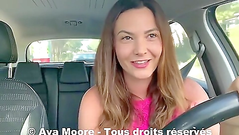 Sexy chick gets banged by a young-top