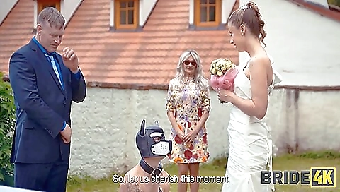 Sexy slut loves to fuck