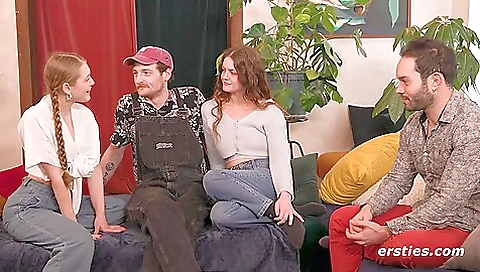 Foot worship by foot girls